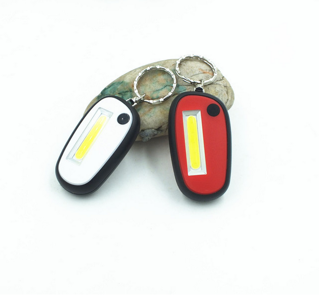 Hot Selling COB Mini LED Keychain Flashlight Outdoor Nightlight for Camping