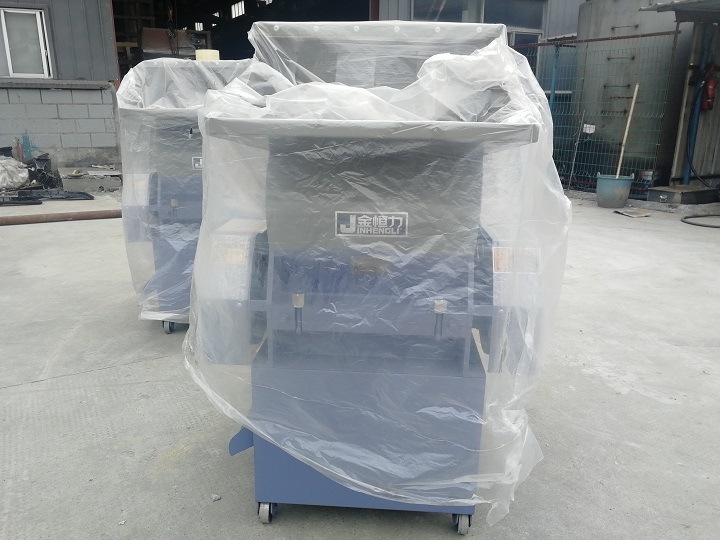 Flake Blades Plastic Shredder and Crusher Recycling Granulator PC400