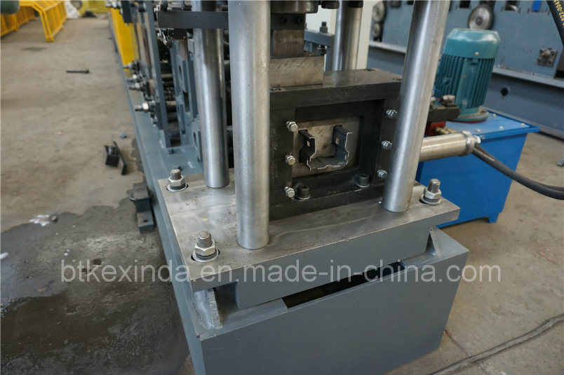 Kxd Storage Rack Cold Steel Profile Roll Forming Machine with Punching