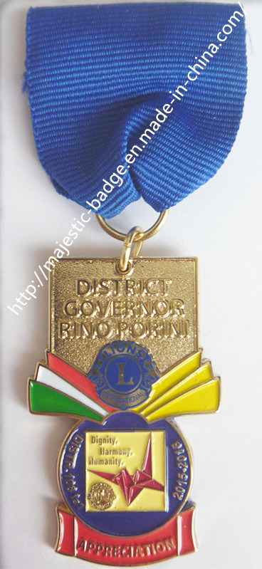 Customized Zinc Die Cast Soft Enamel Gold Plated Medal