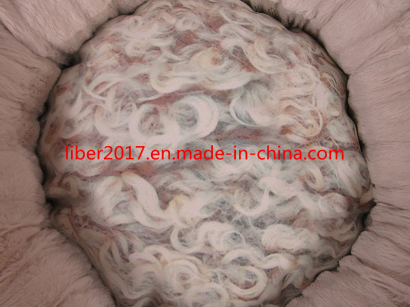 Customized New Design Warm Pet Sleeping Bed PV Plush White Pet Products Large Dog Bed