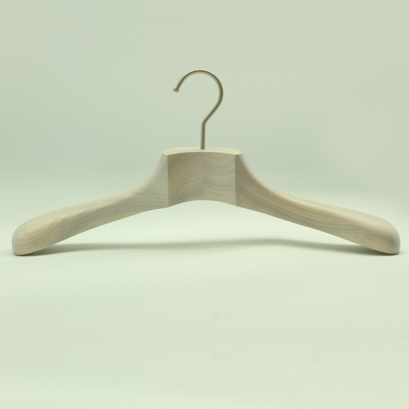 Luxury Wood Coat Hanger Extra Wide Shoulders Wood Hangers