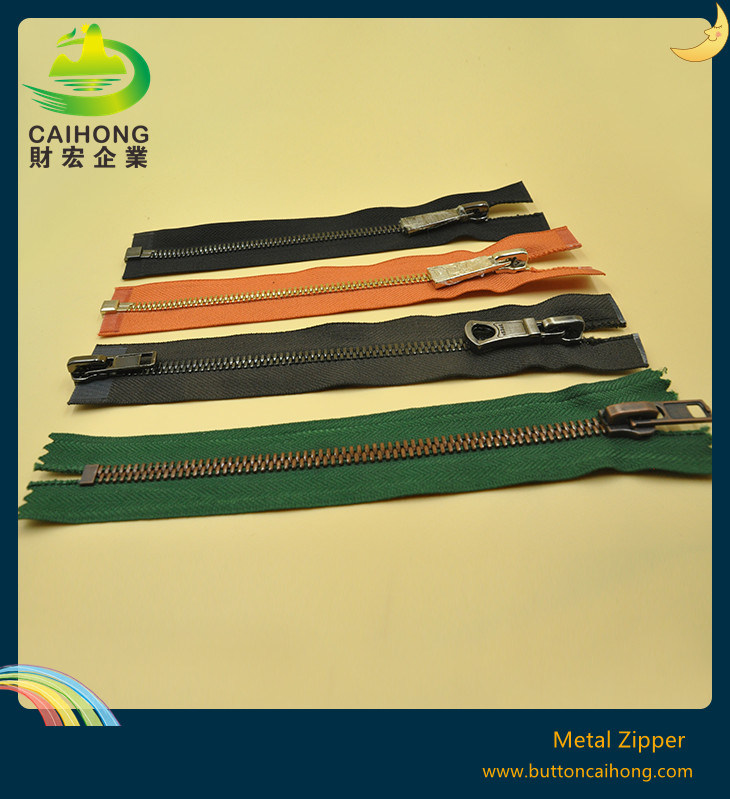 High Quality Metal Zipper with Hang Plating Teeth/Special Teeth Type for Accessories