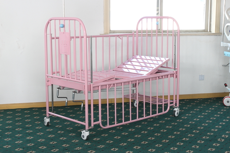 Thr-CB15 2-Crank Hospital Children Bed