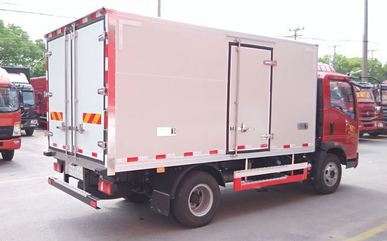 Isuzu 5ton Refrigerated Cooling Van Refrigeration Cargo Truck