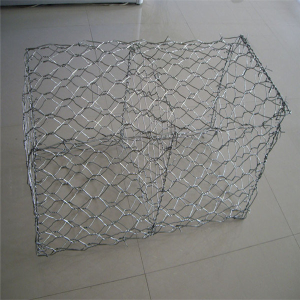 Steel Wire Hexagonal Wire Mesh Galvanized Animal Cages