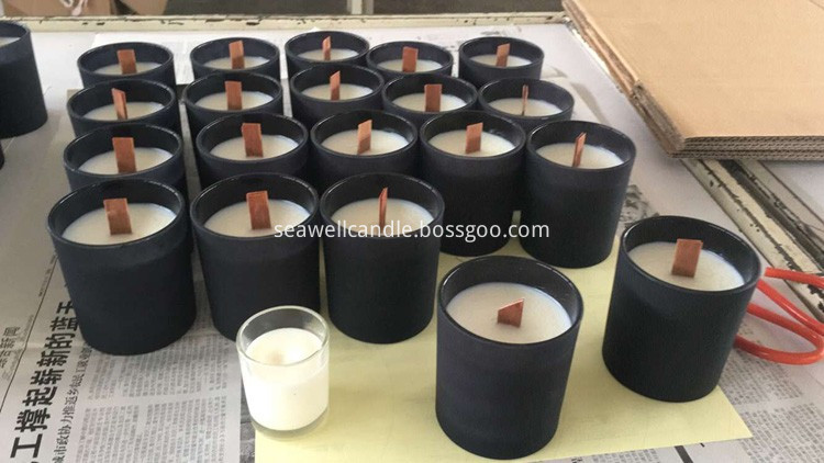 Wood Wick Black Jar Candle Wood Wick Black Jar Candle