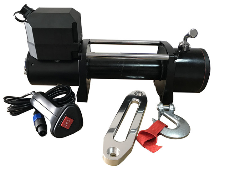 Popular Style Power Winch with 10500 Lb Pulling