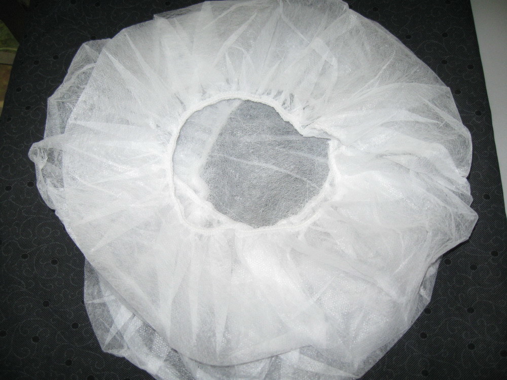 Competitive Hot Sale Stock for Disposable Nonwoven PP Bouffant Cap/ Round Cap