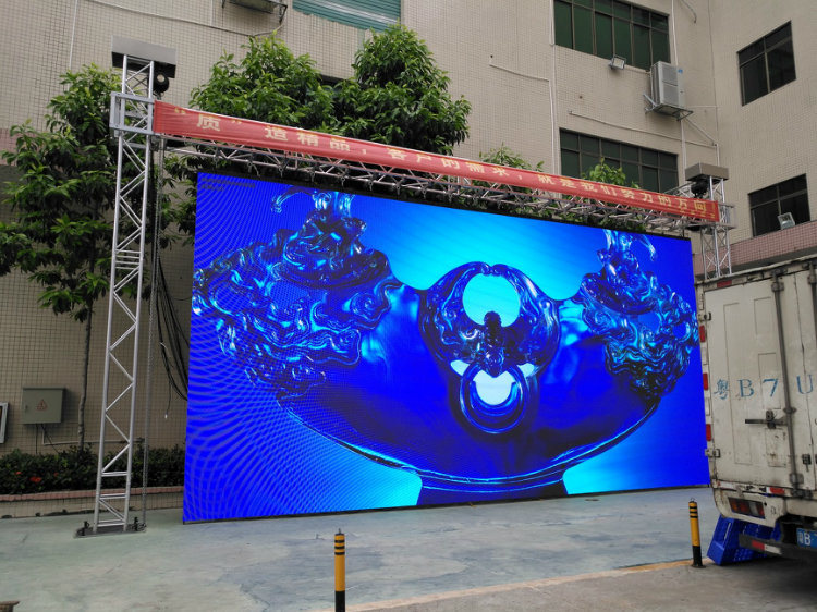 P8 Portable Outdoor LED Video Wall