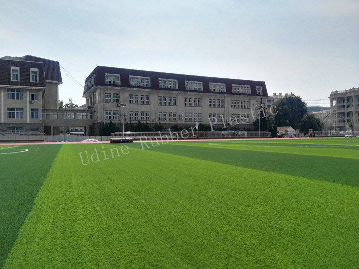 40mm Landscape Artificial Synthetic Grass and Balcony Landscaping Synthetic Turf