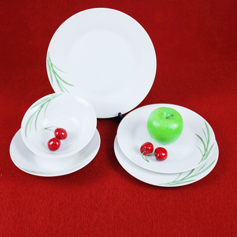 Grass Hand-Painted Round Ceramic Table Plate / Dinnerware Plate