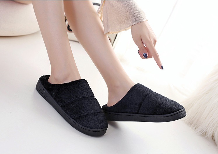 Personalized Coral Fabric Comfortable Soft Sheepskin Indoor Footwear