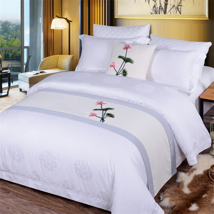 100% Polyester Customized Hotel Bed Scarf (JRD709)