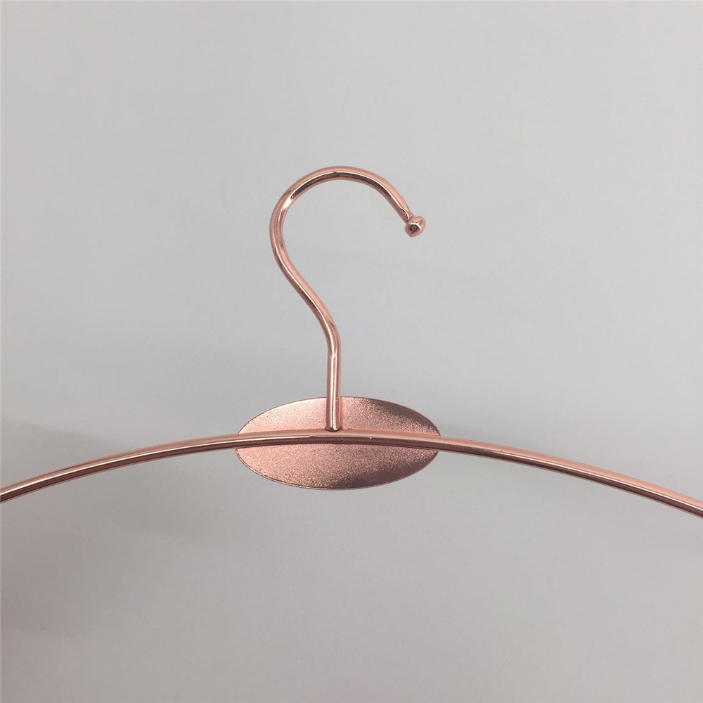 Cheap High Quality Metal Hanger Golden, Rose Golden, Chrome Black, Chrome Color