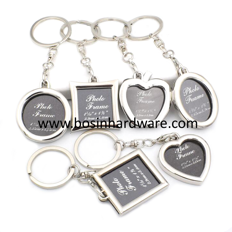 Promotional Metal Christmas Heart Keychain