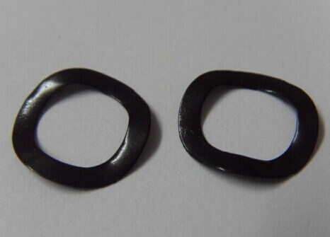 Wave Spring Washer with Black Zinc Plating (HS-SW-005)
