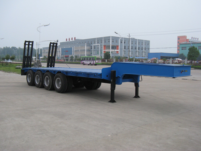 Sinotruk Huawin 3-Axle Low Bed Lowbed Semi Trailer