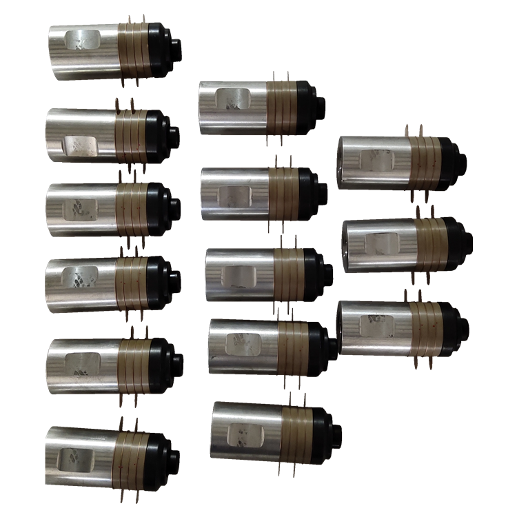 Ultrasonic transducer Ultrasonic transducer