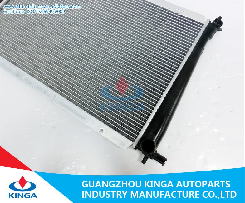 1997 China Product Factory Sell for Hyundai Radiator for H200/H1 (GAS) at