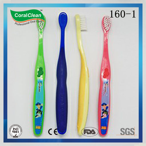 Kids' Dental Care Nylon Filament Toothbrush with Carton Stamped Handle