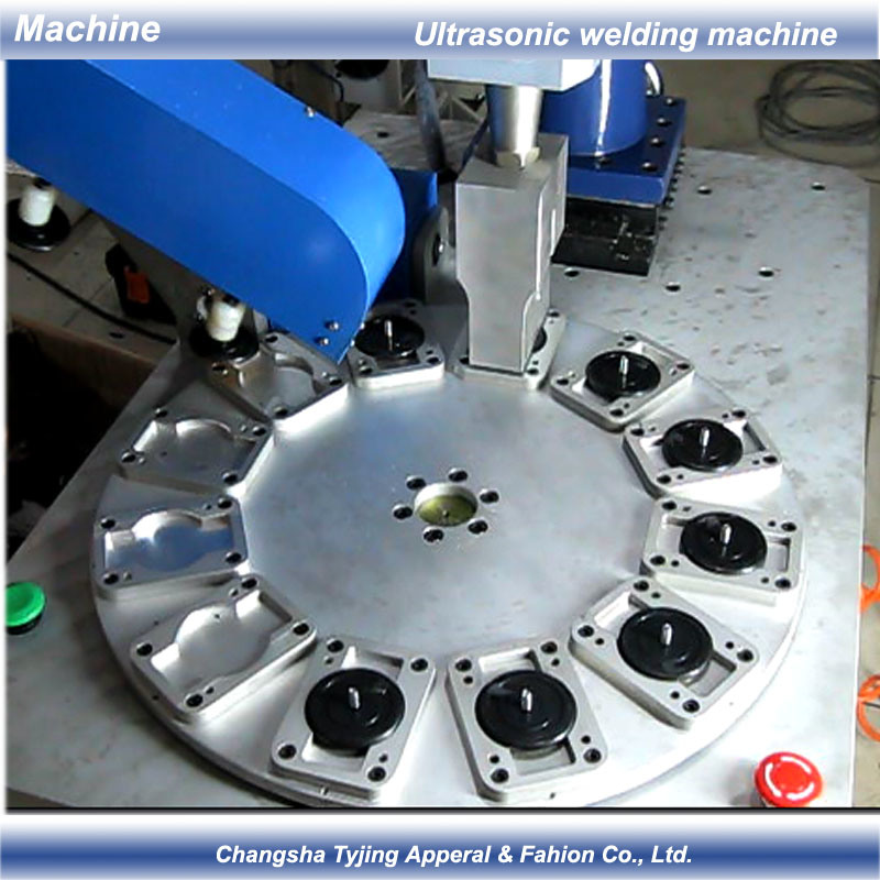 Ultrasonic Plastic Parts Bonding Machine