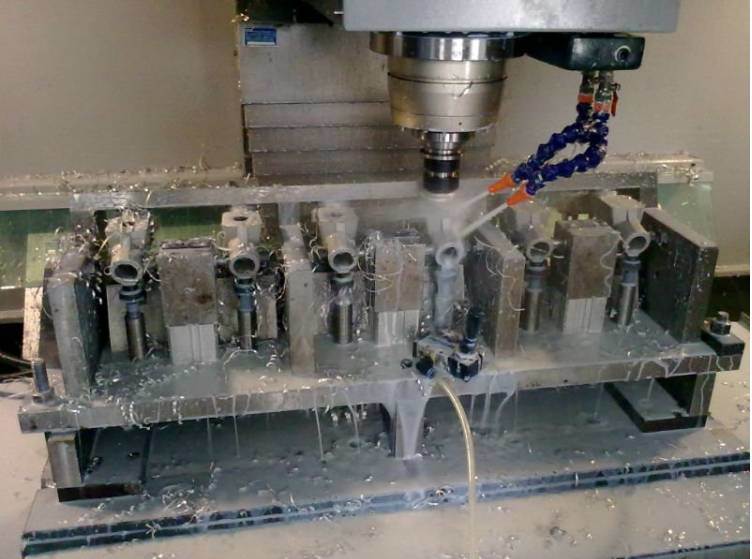 (ADC12) ISO9001 Aluminium Parts Die Casting Process