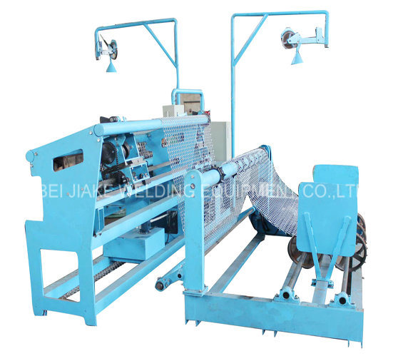 2016 Latest Chain Link Fence Diamond Mesh Machine