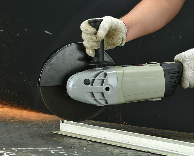 Variable Speed 125mm Angle Grinder Machine, Angle Grinder (AT8527)