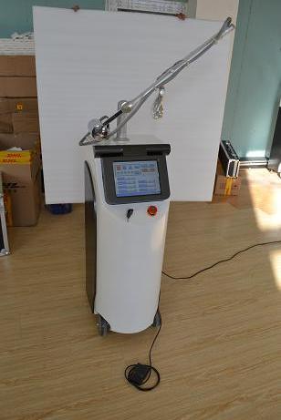 2017 Newest Design Fractional CO2 Laser Machine for Scars Removal