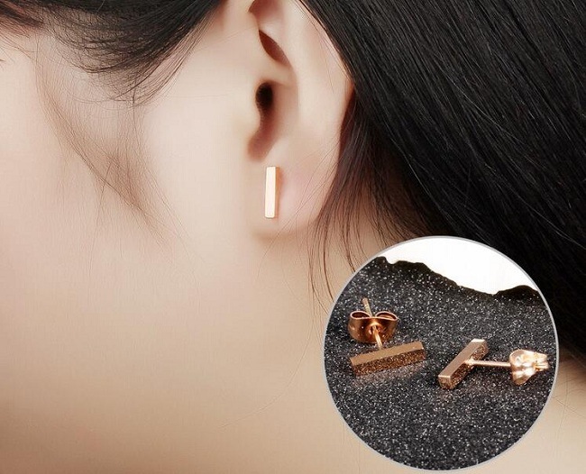 Luxury Brand Fashion Women's Stainless Steel Rectangle Earrings Punk Female Rose Gold Stud Earring Jewellery Gift