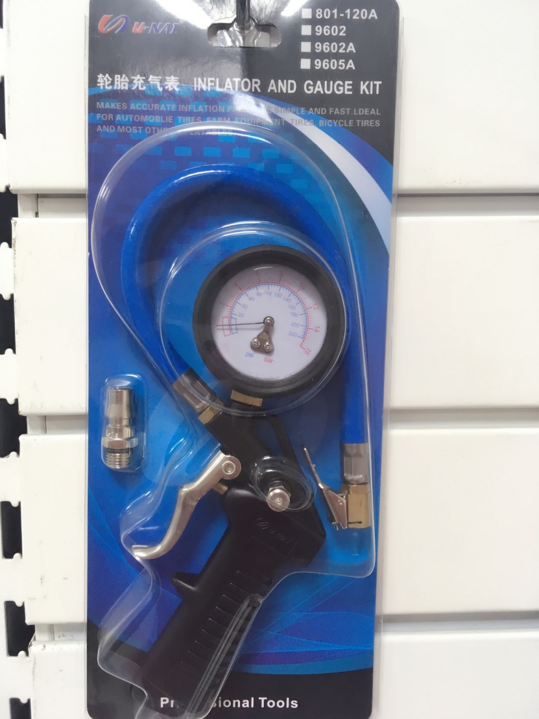 Shockproof 9602A Tyre Inflator Gauge (0-220PSI, 0-15kg/m2)