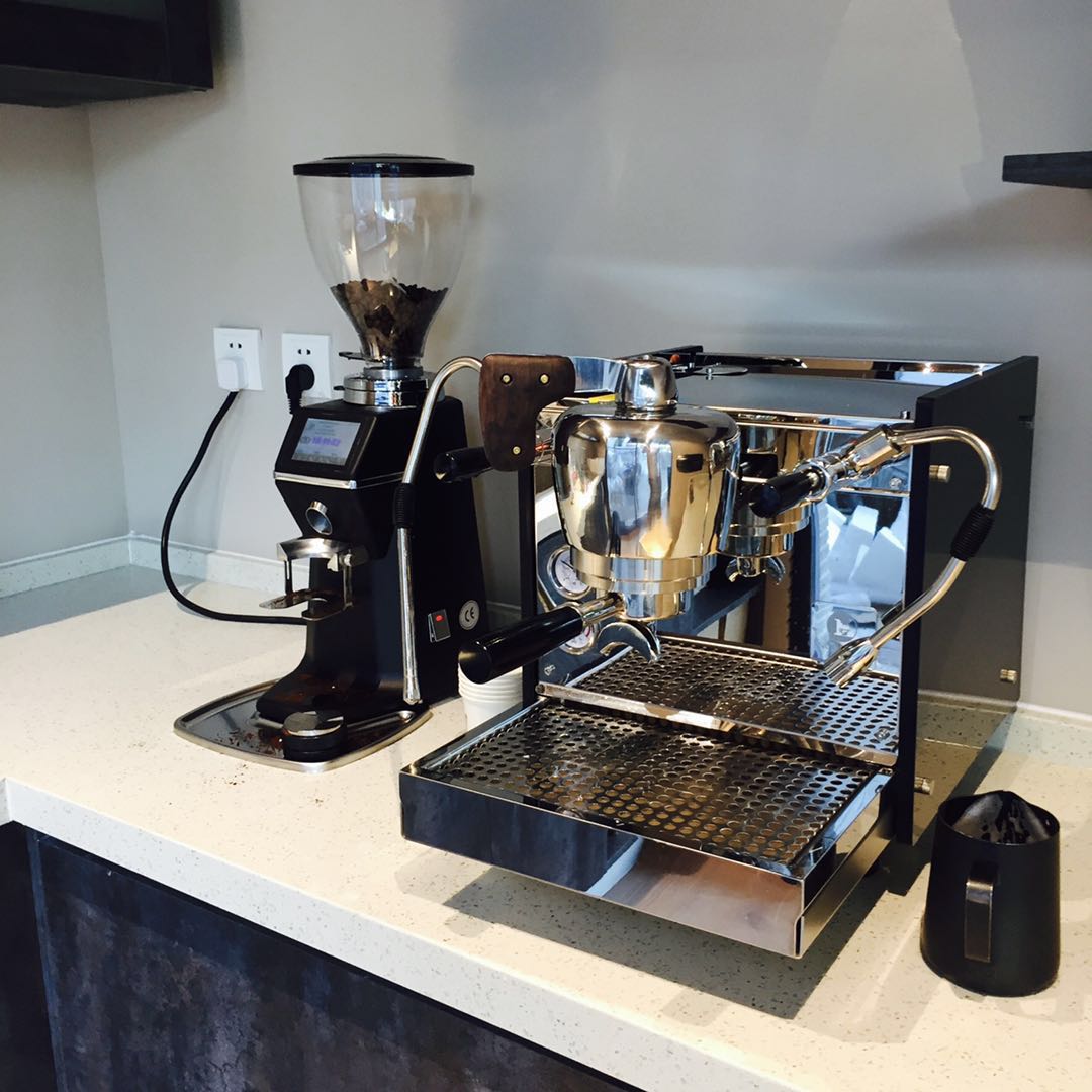 Automatic Commercial Coffee Machines Automatic Commercial Coffee Machines