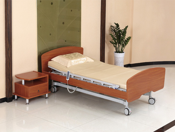 CE and ISO Approved Home Care Three Functions Electric Hospital Bed