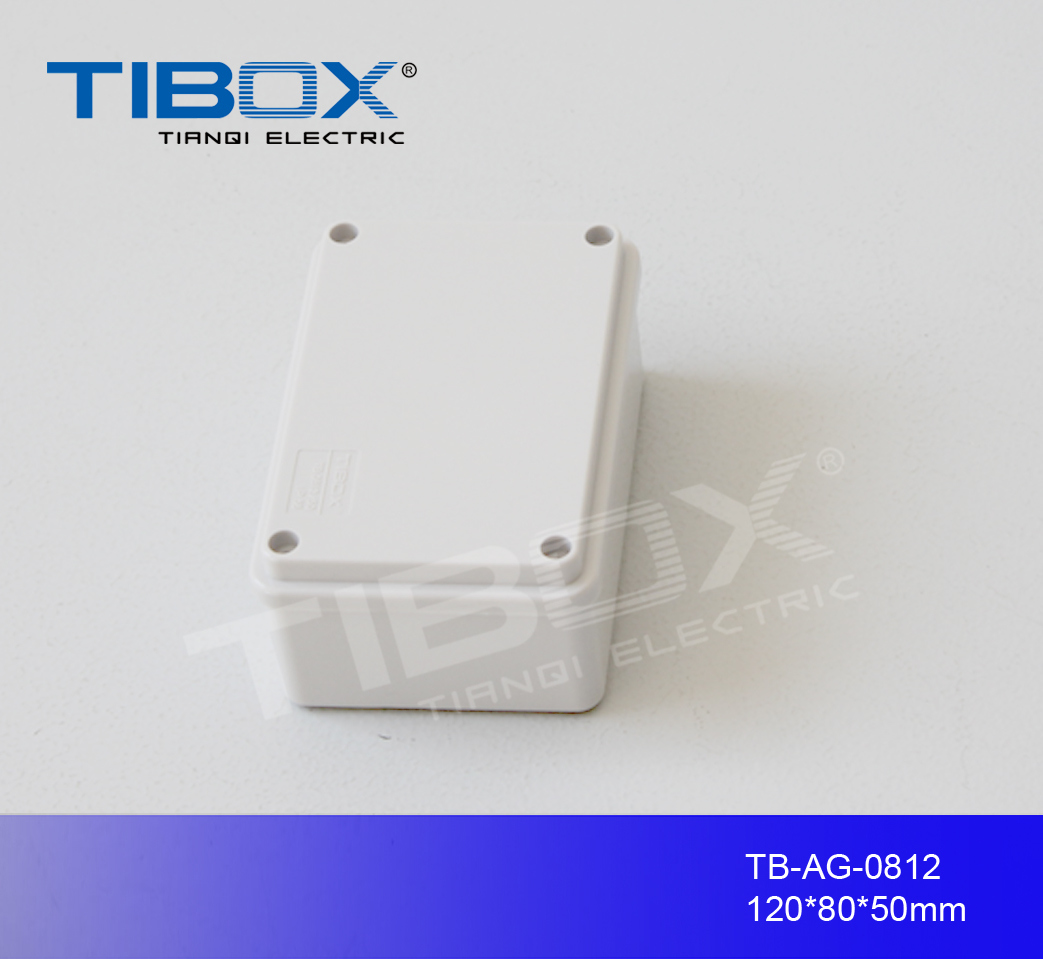 Plastic Box with Screw Type