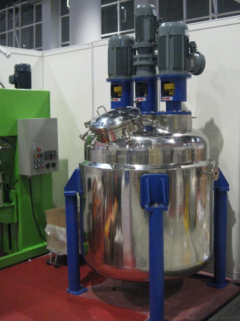 Stainless Steel Mixing Tank with Mechanical Agitator