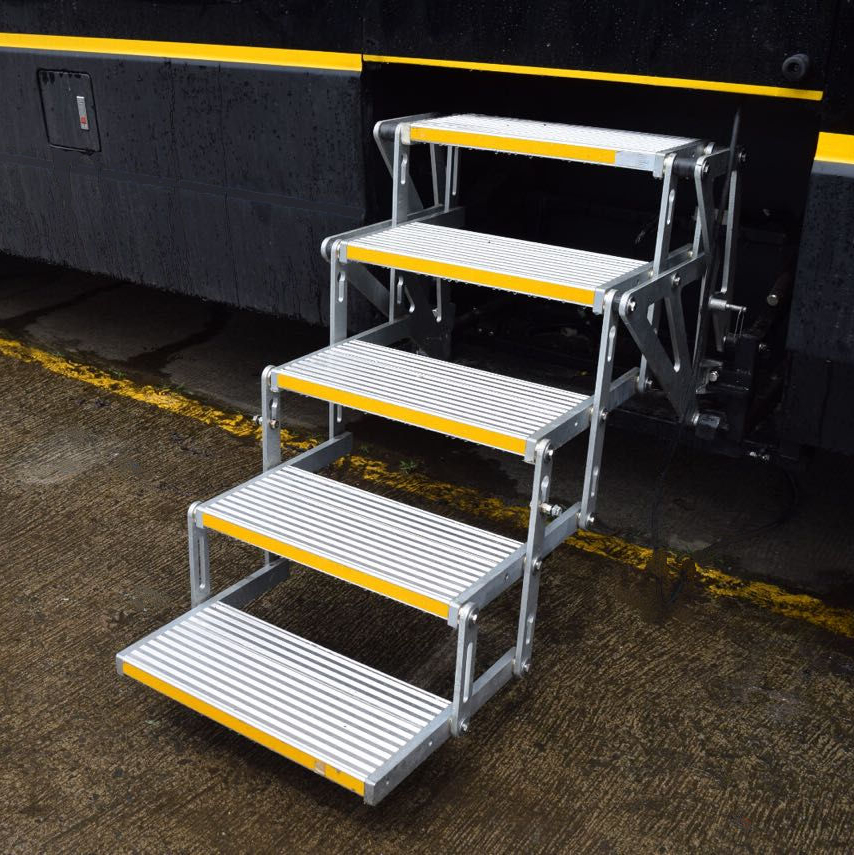 Folding Steps Folding Ladder with Ce Certificate and Loading 150kg