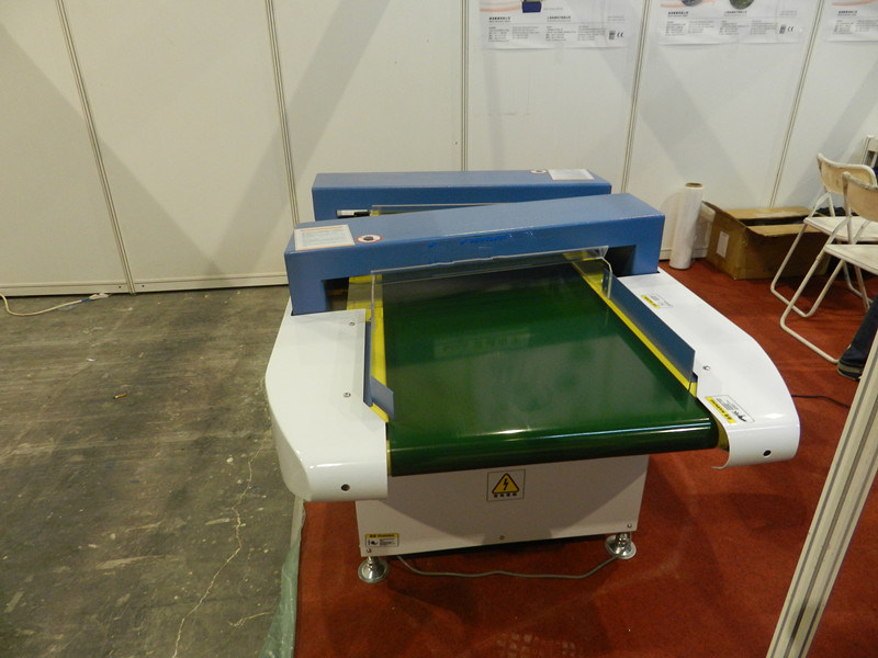 Touch Screen Conveyor Belt Garment Textile Neelde Detector