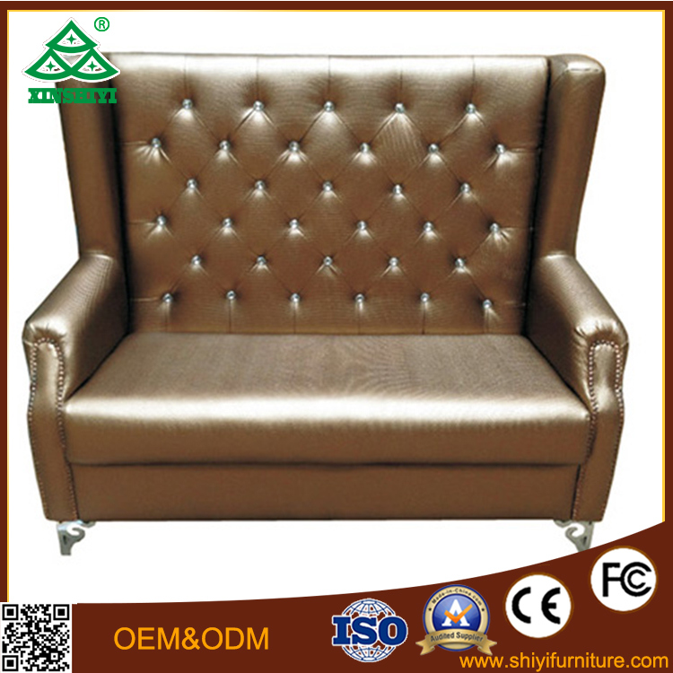 New Design Hot Sale High Quality European Style Oak Solid Wood Two Seater Sofa