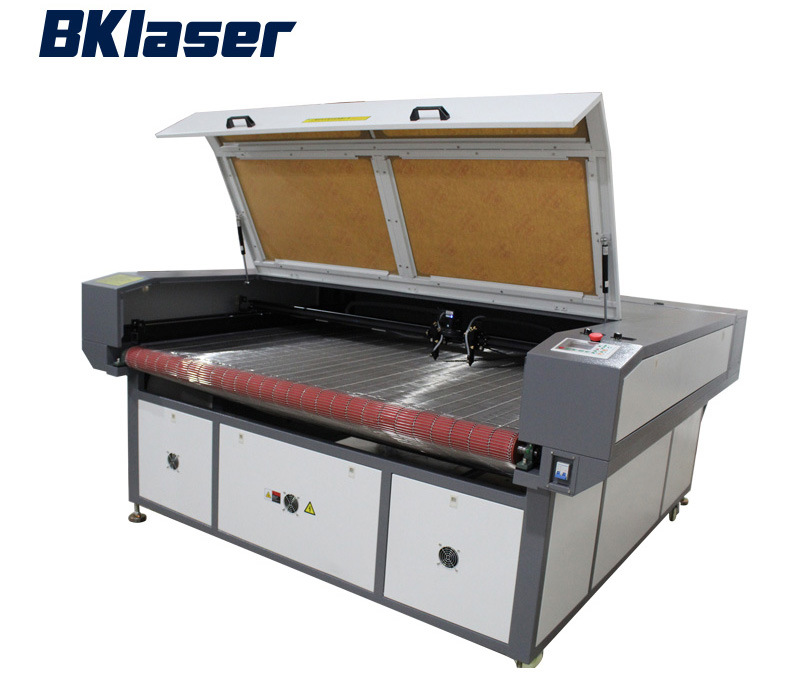 2018 New Design 80W 100W 150W Automatic Feeding CO2 Laser Cutting Engraving Machine