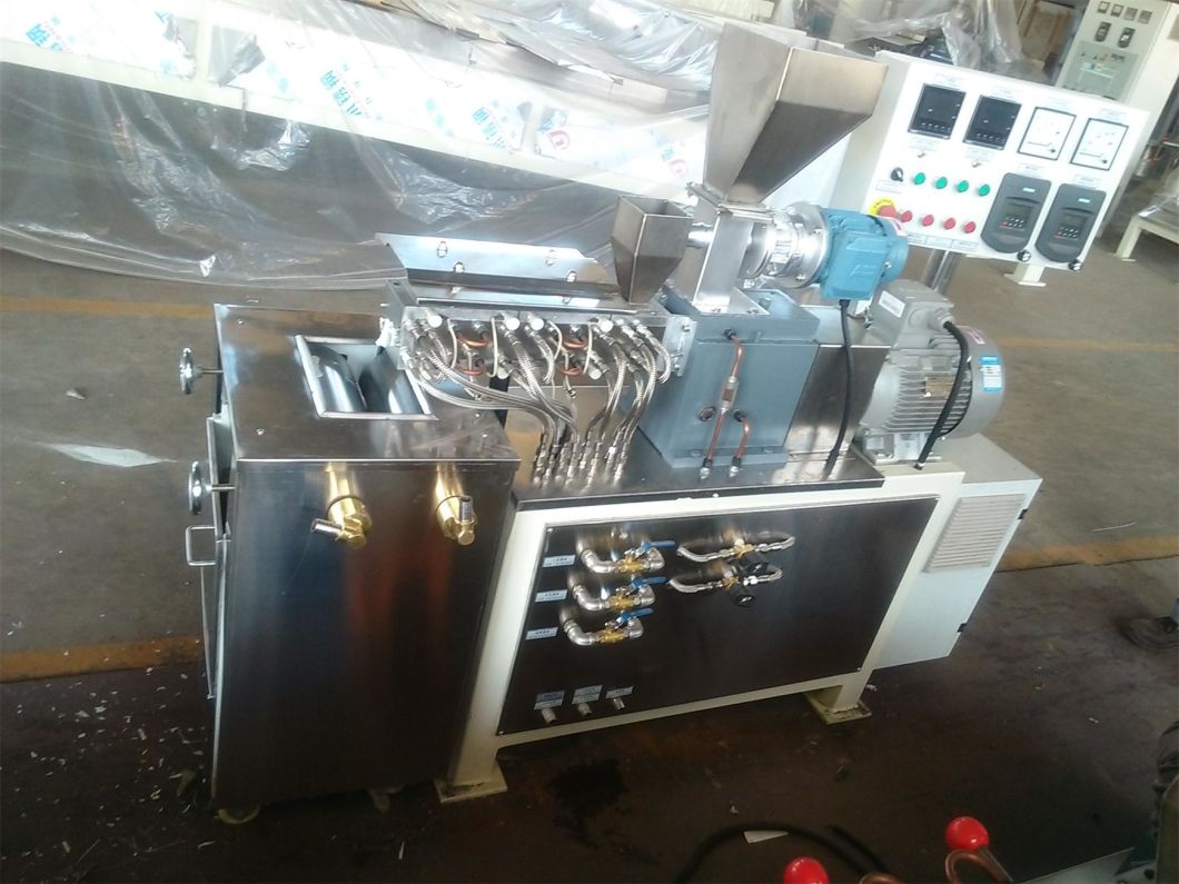 Clamshell Barrel Twin-Screw Extruder for Powder Coating Manufacturing