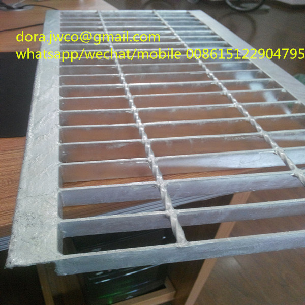 Hebei Jiuwang Hot DIP Galvanized High Quality Trench Drain Grating