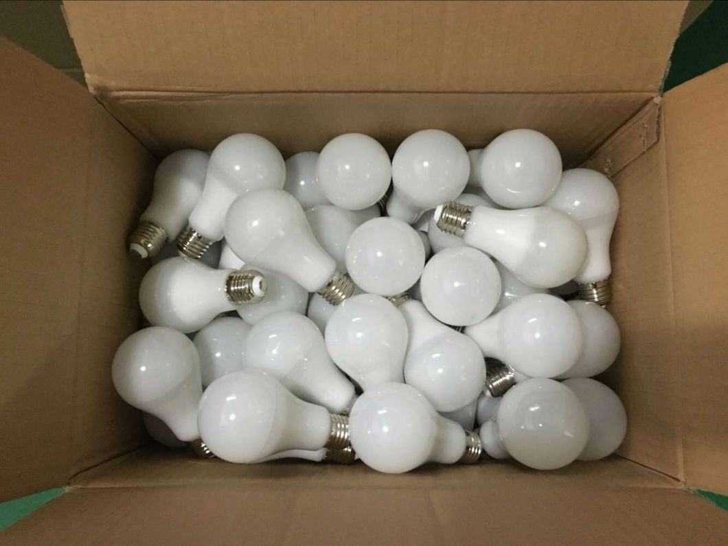 Manufacture Wholesale Ce RoHS Energy Saving Bulb 7W9w12W15W18W20W25W LED Bulb