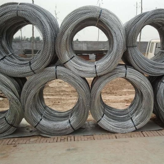 Razor Wire/Razor Barbed Wire/PVC Coated Razor Babed Wire