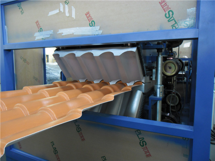 PVC Glazed Roof Tile Making Machine with 10 Years Factory