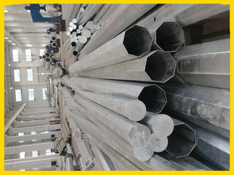 China Manufacture Octagonal HDG Steel Post Pole