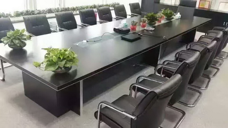 Wholesale Office Furniture Cheap Conference Meeting Chair in Leather Cover 113c