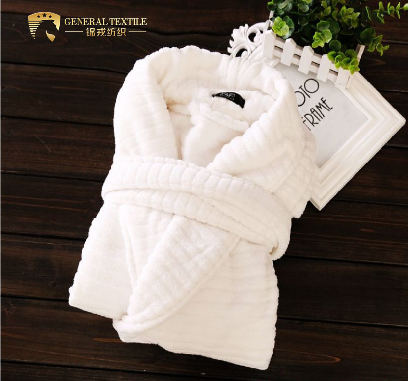 Customized White Shawl Collar Ribbed 5 Star Hotel Men Stripe Velour Bathrobe (JRL070)