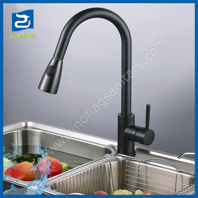 Brass Pull out Kitchen Sink Mixer