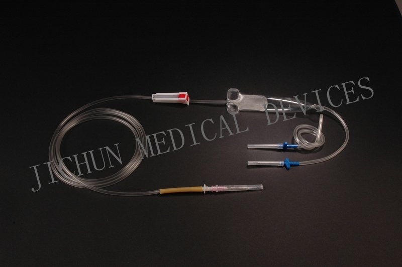 Disposable Blood Transfusion Set with Needles